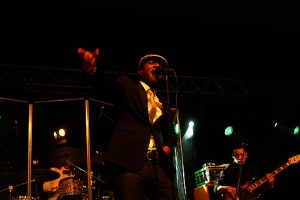 Aloe Blacc war der Star des Abends und heizte mit seinem Hit "I Need A Dollar" seinen Fans ein.