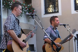 Gamblin' Men sangen humorvolle Mundart-Songs. 