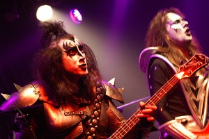 Die Kiss Forever Band im Kulturzentrum d'Zuckerfabrik